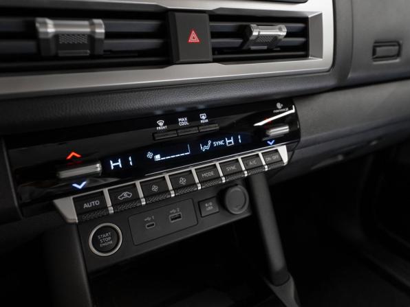 Mitsubishi L200 VI с пробегом 2025 года, цена 5 400 000 рублей, 50 км, пикап, Автокод Объявления