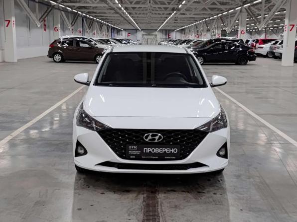 Hyundai Solaris II Рестайлинг с пробегом 2020 года, цена 1 350 000 рублей, 114869 км, седан, Автокод Объявления