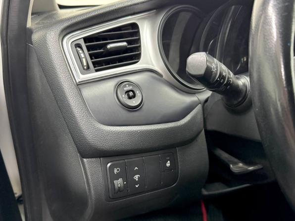 Kia Ceed II Рестайлинг с пробегом 2018 года, цена 1 339 900 рублей, 124500 км, универсал, Автокод Объявления