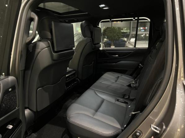 Lexus LX IV с пробегом 2025 года, цена 20 461 000 рублей, 21 км, внедорожник, Автокод Объявления