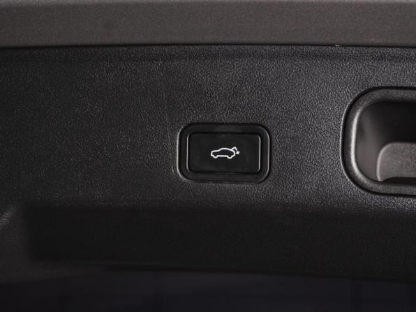 Geely Galaxy L7 с пробегом 2023 года, цена 3 540 000 рублей, 40039 км, внедорожник, Автокод Объявления