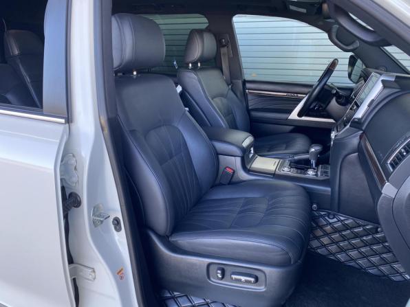 Toyota Land Cruiser 200 Series Рестайлинг 2 с пробегом 2018 года, цена 7 549 000 рублей, 228077 км, внедорожник, Автокод Объявления