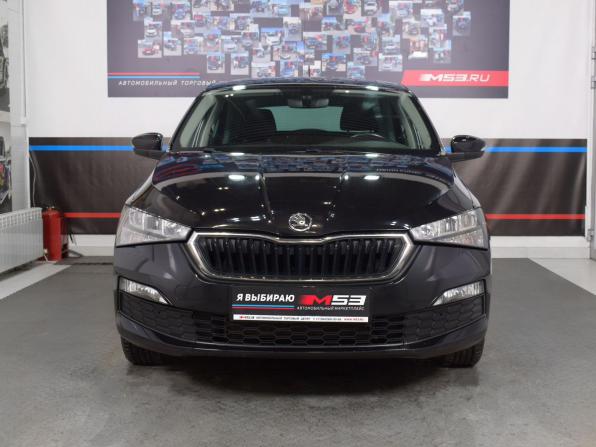 Skoda Rapid II с пробегом 2021 года, цена 1 399 995 рублей, 175419 км, лифтбек, Автокод Объявления