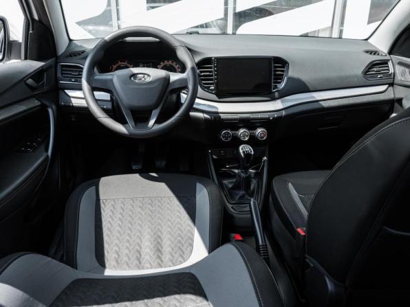 Lada (ВАЗ) Vesta I Рестайлинг (NG) с пробегом 2023 года, цена 1 219 000 рублей, 27010 км, седан, Автокод Объявления