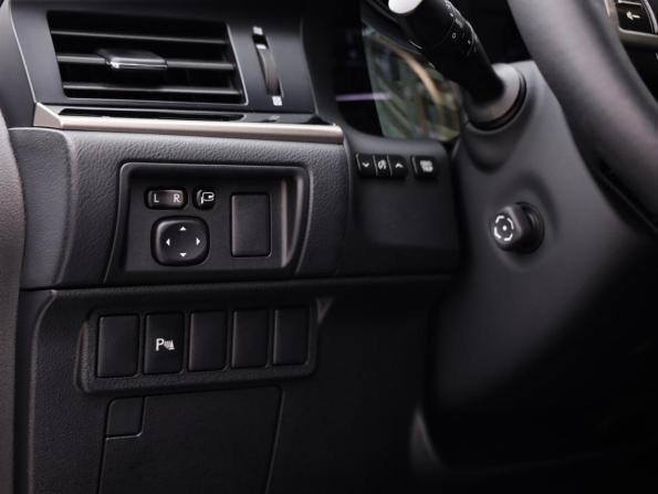 Lexus ES VI Рестайлинг с пробегом 2016 года, цена 2 599 000 рублей, 152864 км, седан, Автокод Объявления