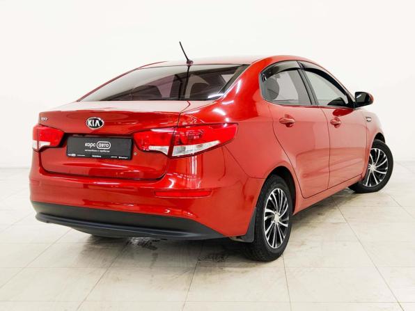 Kia Rio III Рестайлинг с пробегом 2015 года, цена 823 000 рублей, 126068 км, седан, Автокод Объявления