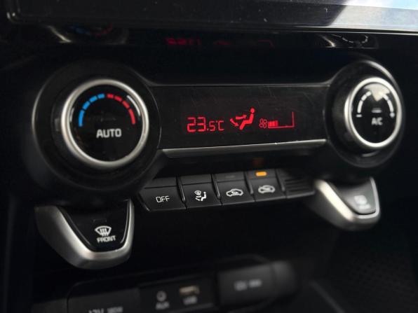 Kia Rio IV с пробегом 2020 года, цена 1 430 000 рублей, 90047 км, седан, Автокод Объявления