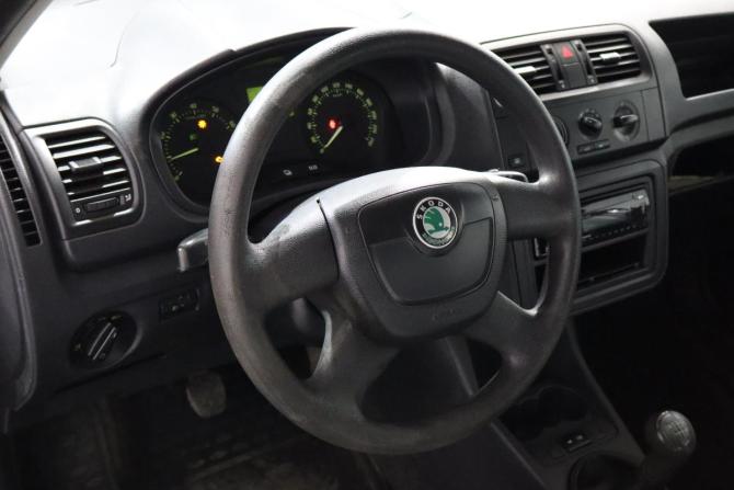 Skoda Fabia II Рестайлинг с пробегом 2012 года, цена 299 000 рублей, 256000 км, хэтчбек, Автокод Объявления