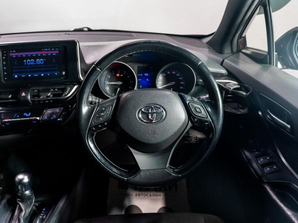 Toyota C-HR I с пробегом 2017 года, цена 1 610 000 рублей, 146068 км, внедорожник, Автокод Объявления