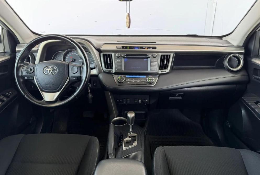 Toyota RAV4 IV (XA40) Киров  - изображение 12