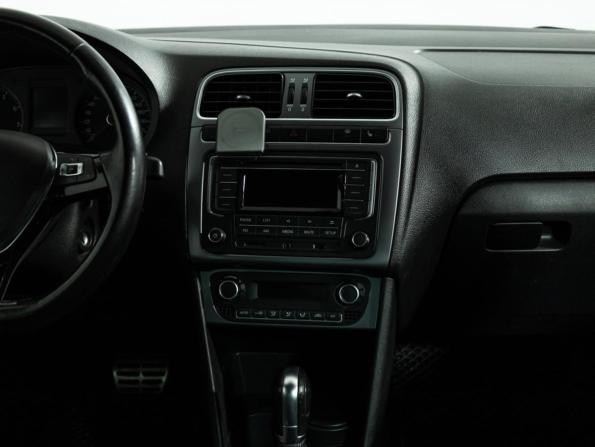 Volkswagen Polo V Рестайлинг с пробегом 2016 года, цена 1 219 777 рублей, 119294 км, седан, Автокод Объявления