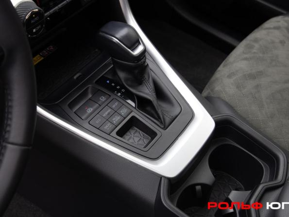 Toyota RAV4 V (XA50) с пробегом 2024 года, цена 3 818 000 рублей, 9293 км, внедорожник, Автокод Объявления