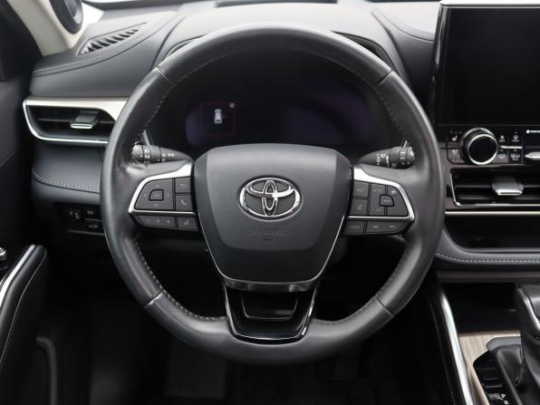 Toyota Highlander IV (XU70) с пробегом 2024 года, цена 5 199 000 рублей, 28094 км, внедорожник, Автокод Объявления