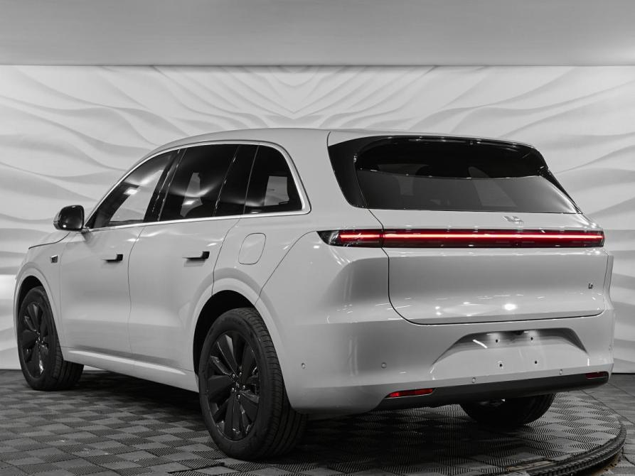 Li Auto (Lixiang) L6 Москва  - изображение 6