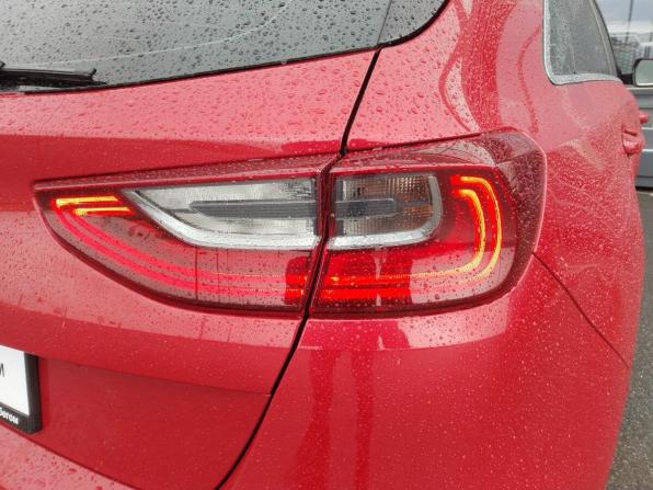 Kia Ceed III с пробегом 2018 года, цена 1 550 000 рублей, 105000 км, хэтчбек, Автокод Объявления
