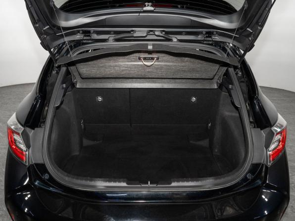 Toyota Corolla XII (E210) с пробегом 2020 года, цена 1 565 500 рублей, 91635 км, хэтчбек, Автокод Объявления