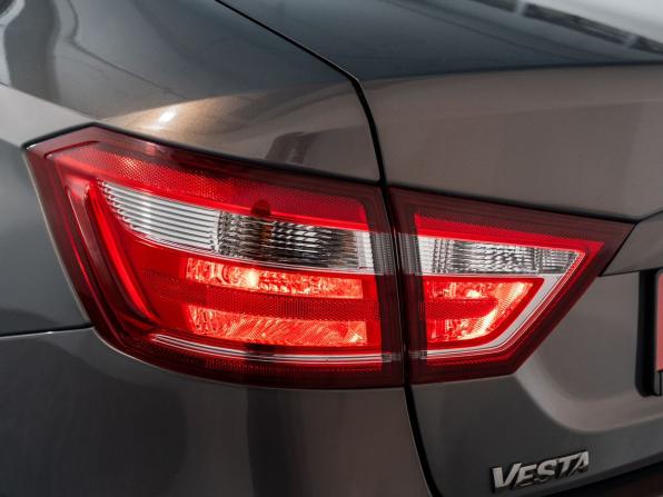 Lada (ВАЗ) Vesta I с пробегом 2021 года, цена 999 500 рублей, 119696 км, седан, Автокод Объявления