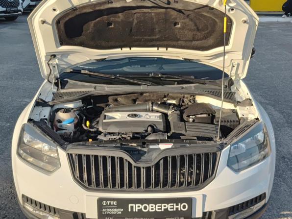 Skoda Yeti I Рестайлинг с пробегом 2017 года, цена 1 290 000 рублей, 209469 км, внедорожник, Автокод Объявления