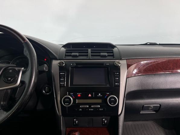 Toyota Camry VII (XV50) с пробегом 2012 года, цена 1 489 000 рублей, 243000 км, седан, Автокод Объявления