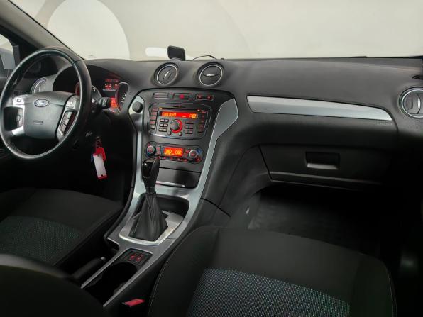 Ford Mondeo IV Рестайлинг с пробегом 2010 года, цена 649 000 рублей, 210324 км, седан, Автокод Объявления