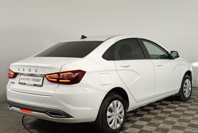 Lada (ВАЗ) Vesta I Рестайлинг (NG) с пробегом 2024 года, цена 1 470 000 рублей, 5270 км, седан, Автокод Объявления