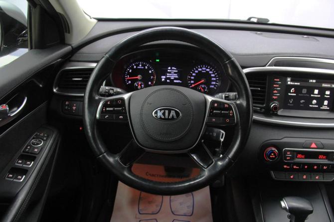 Kia Sorento III Prime Рестайлинг с пробегом 2019 года, цена 2 777 500 рублей, 132027 км, внедорожник, Автокод Объявления