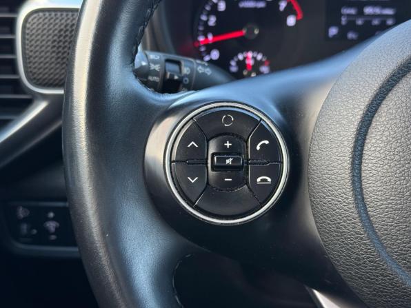 Kia Soul III с пробегом 2021 года, цена 1 899 000 рублей, 95446 км, хэтчбек, Автокод Объявления