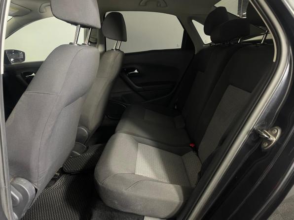 Volkswagen Polo V с пробегом 2011 года, цена 725 000 рублей, 185657 км, седан, Автокод Объявления