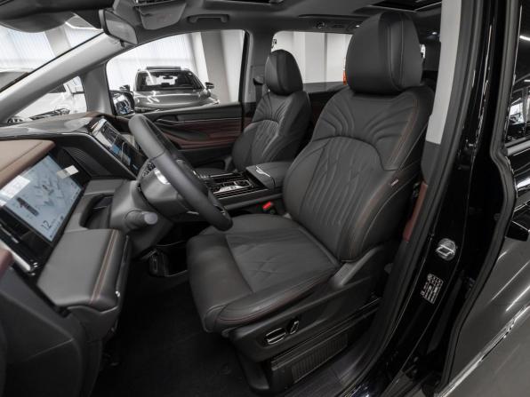 GAC Trumpchi M8 II с пробегом 2026 года, цена 4 980 000 рублей, 50 км, минивэн, Автокод Объявления