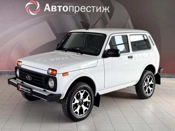 Lada (ВАЗ) Niva Legend с пробегом 2024 года, цена 1 149 000 рублей, 15642 км, внедорожник, Автокод Объявления