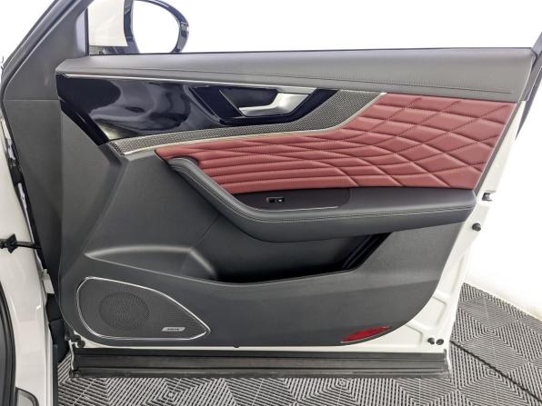 Hongqi HS5 I с пробегом 2024 года, цена 2 695 000 рублей, 29339 км, внедорожник, Автокод Объявления