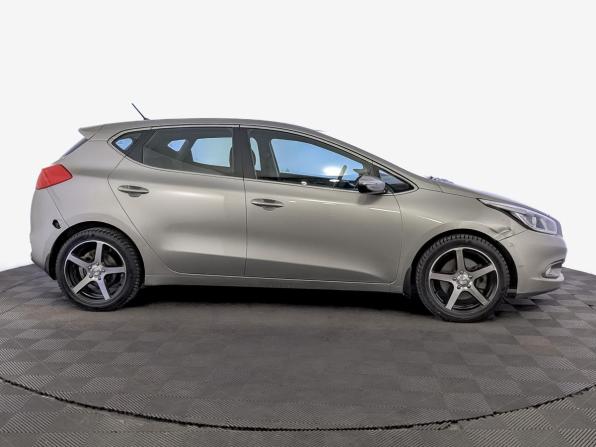 Kia Ceed II с пробегом 2014 года, цена 1 200 000 рублей, 138142 км, хэтчбек, Автокод Объявления