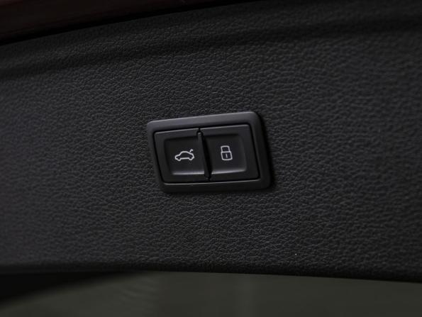 Audi Q5 II (FY) с пробегом 2018 года, цена 3 149 000 рублей, 95890 км, внедорожник, Автокод Объявления
