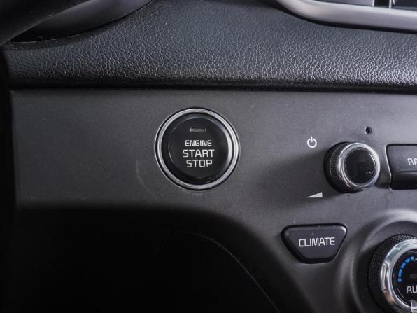 Kia Sportage IV Рестайлинг с пробегом 2021 года, цена 2 350 000 рублей, 174809 км, внедорожник, Автокод Объявления