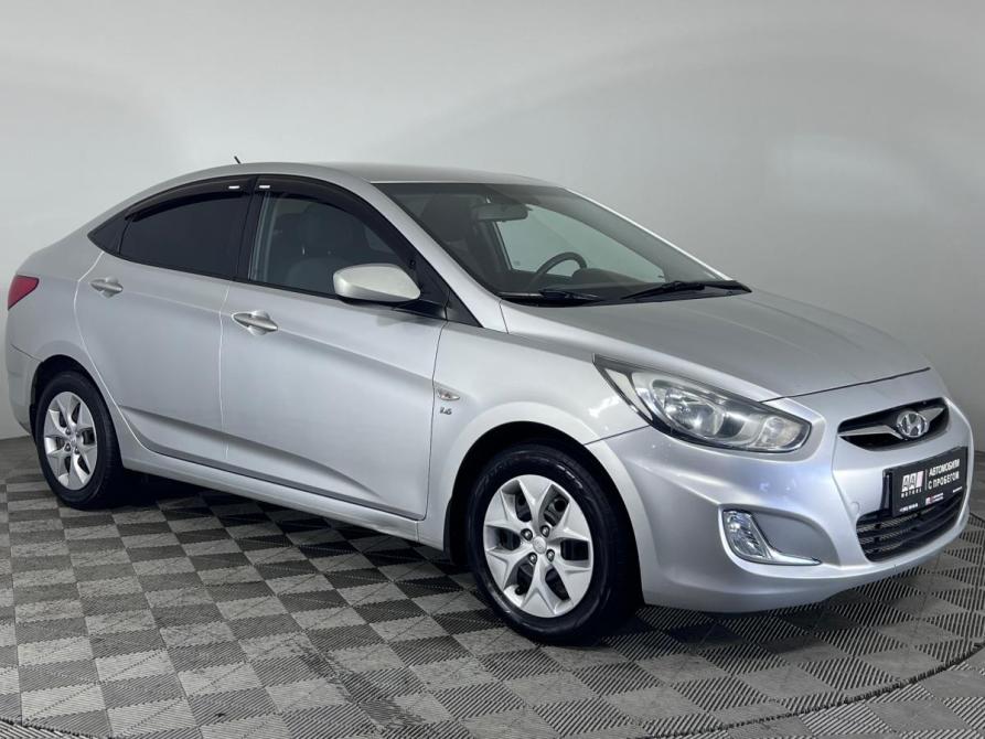 Hyundai Solaris I Ростов-на-Дону  - изображение 4
