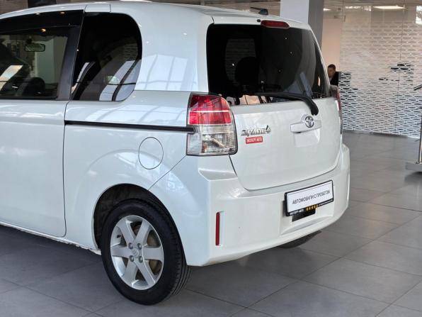 Toyota Spade с пробегом 2016 года, цена 899 000 рублей, 120371 км, минивэн, Автокод Объявления
