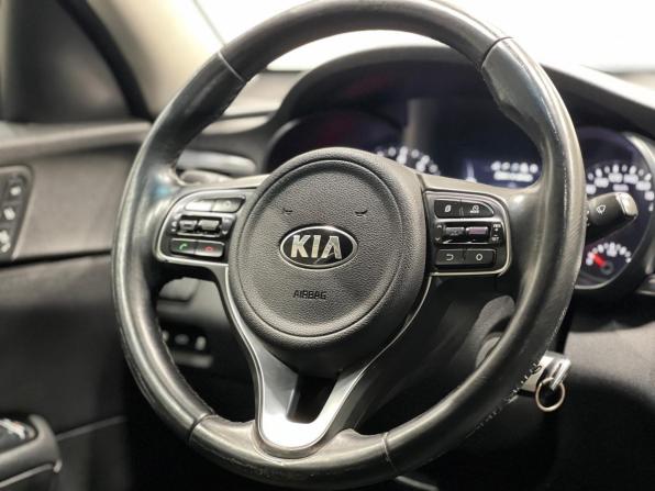 Kia Optima IV с пробегом 2018 года, цена 1 279 000 рублей, 208000 км, седан, Автокод Объявления