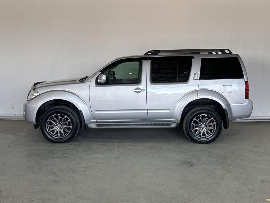Nissan Pathfinder III Рестайлинг Москва  - изображение 7