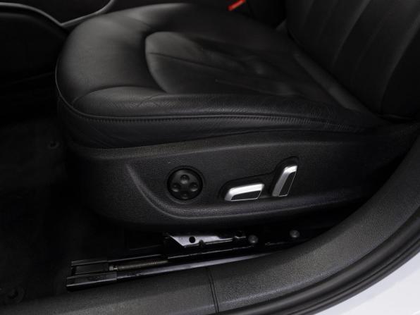 Audi A6 IV (C7) Рестайлинг с пробегом 2018 года, цена 2 880 000 рублей, 66280 км, седан, Автокод Объявления