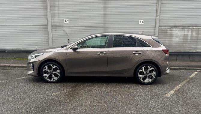 Kia Ceed III с пробегом 2019 года, цена 1 249 000 рублей, 204112 км, хэтчбек, Автокод Объявления