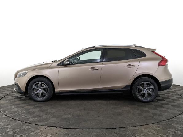 Volvo V40 Cross Country I с пробегом 2013 года, цена 1 650 000 рублей, 117941 км, хэтчбек, Автокод Объявления