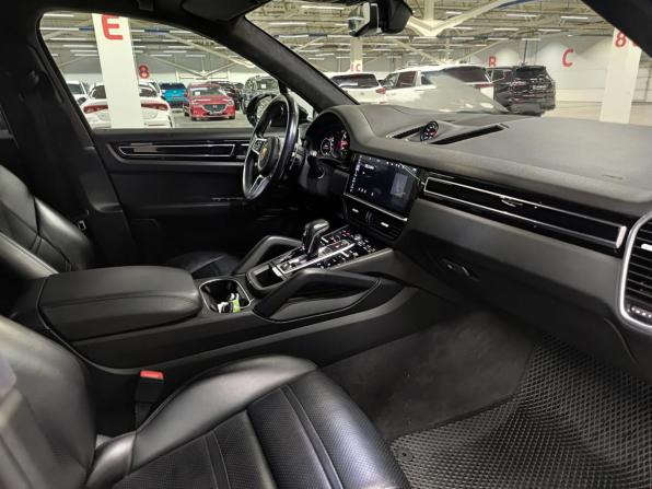 Porsche Cayenne III с пробегом 2019 года, цена 5 750 000 рублей, 195279 км, внедорожник, Автокод Объявления