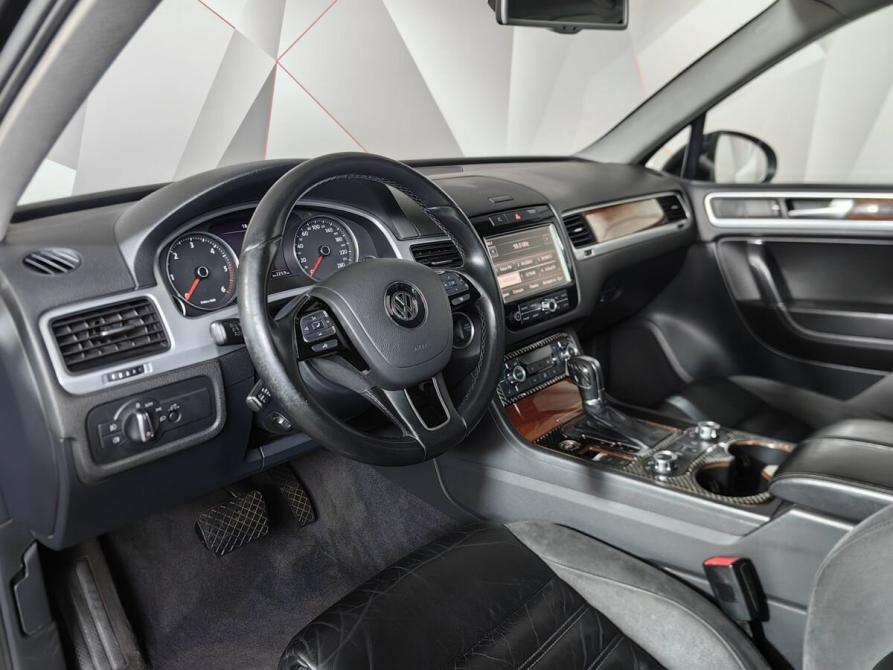 Volkswagen Touareg II Москва  - изображение 19