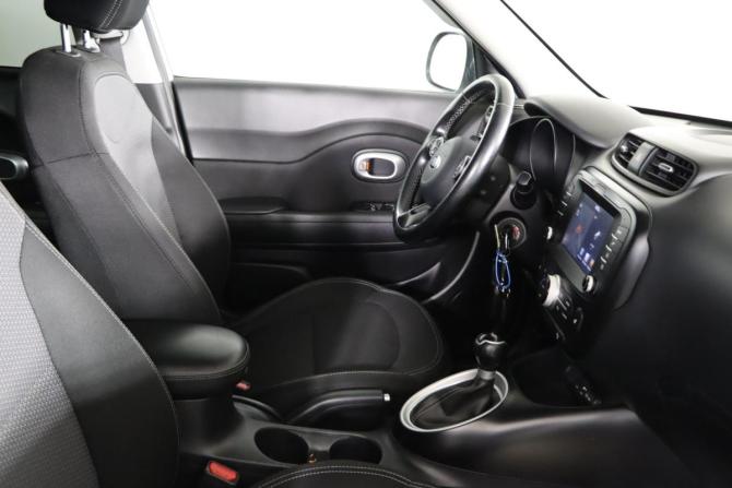 Kia Soul II Рестайлинг с пробегом 2017 года, цена 1 429 990 рублей, 99380 км, хэтчбек, Автокод Объявления