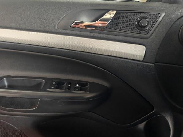 Skoda Octavia II (A5) Рестайлинг с пробегом 2012 года, цена 695 000 рублей, 317875 км, лифтбек, Автокод Объявления
