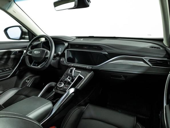 Geely Atlas Pro с пробегом 2023 года, цена 2 348 790 рублей, 16981 км, внедорожник, Автокод Объявления