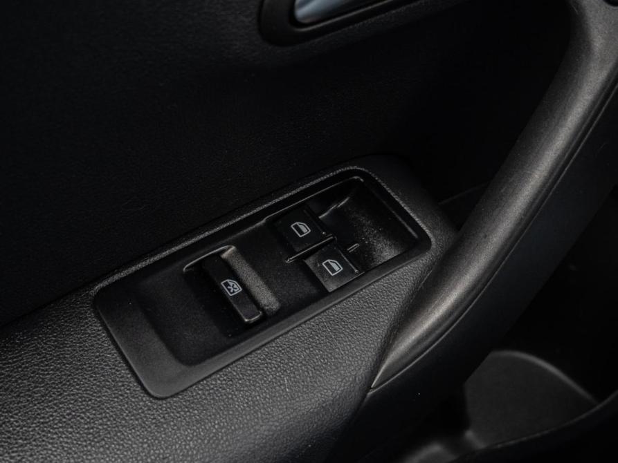 Volkswagen Polo V Рестайлинг Краснодар  - изображение 16
