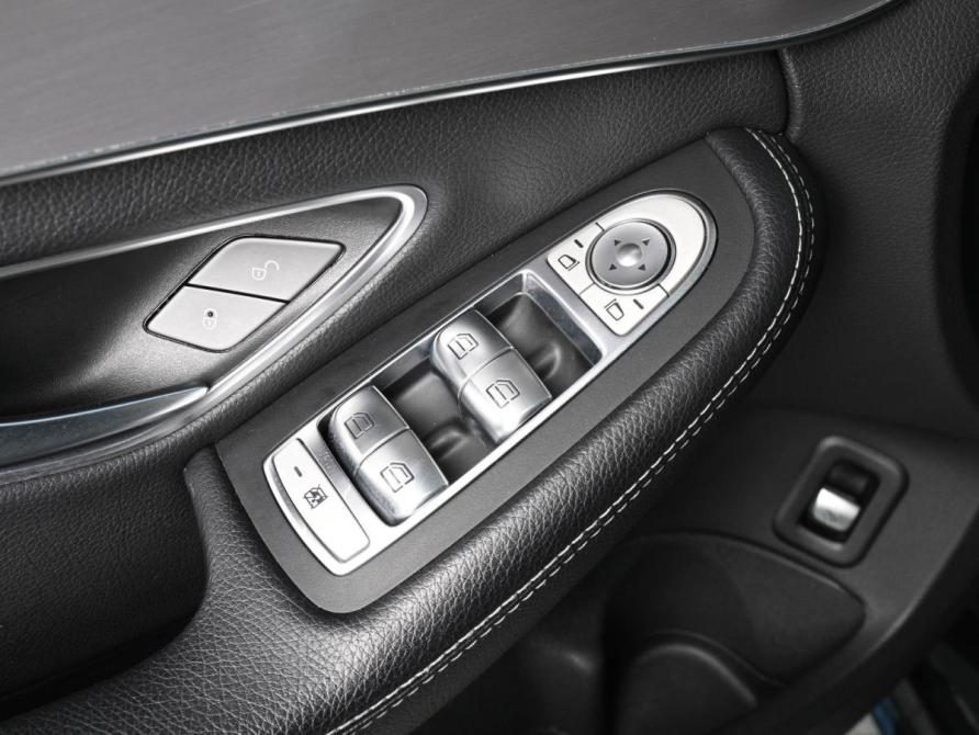 Mercedes-Benz C-Класс IV (W205) Рестайлинг Ростов-на-Дону  - изображение 18