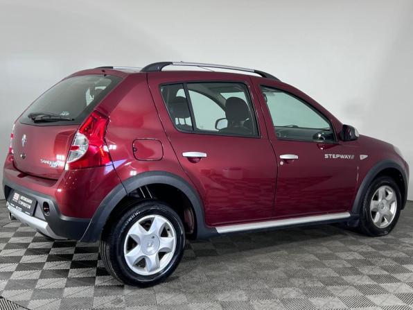 Renault Sandero I с пробегом 2013 года, цена 797 000 рублей, 84800 км, хэтчбек, Автокод Объявления