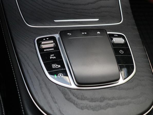 Mercedes-Benz E-Класс V (W213 S213 C238) Рестайлинг с пробегом 2022 года, цена 5 250 000 рублей, 53995 км, седан, Автокод Объявления